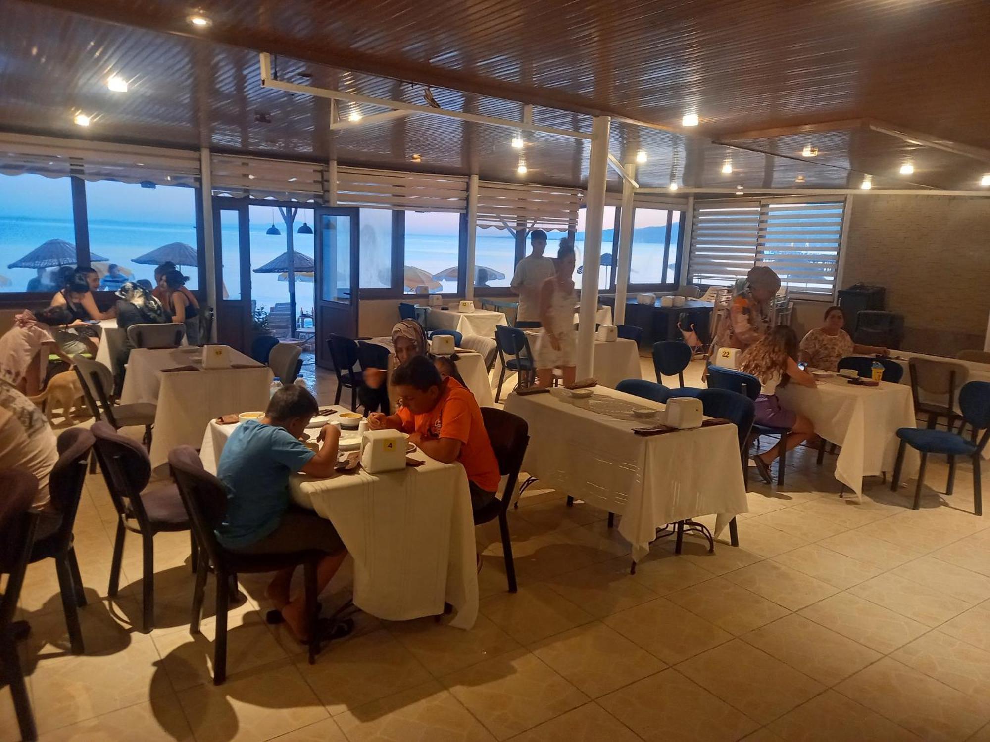 Paradise Hotel Akcay Edremit  Extérieur photo